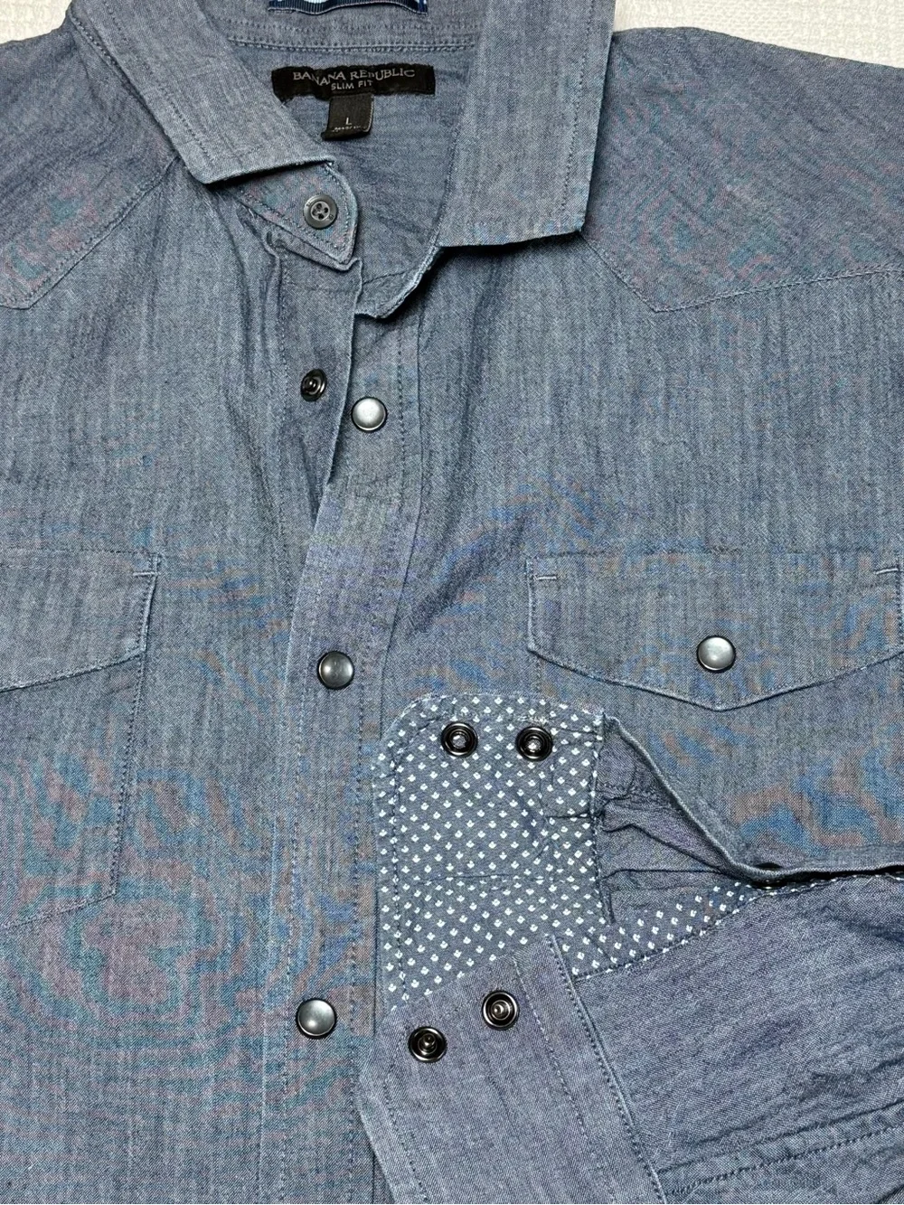 Banana Republic Men's Western Chambray Button-Down Shirt Pearl Snap Buttons
